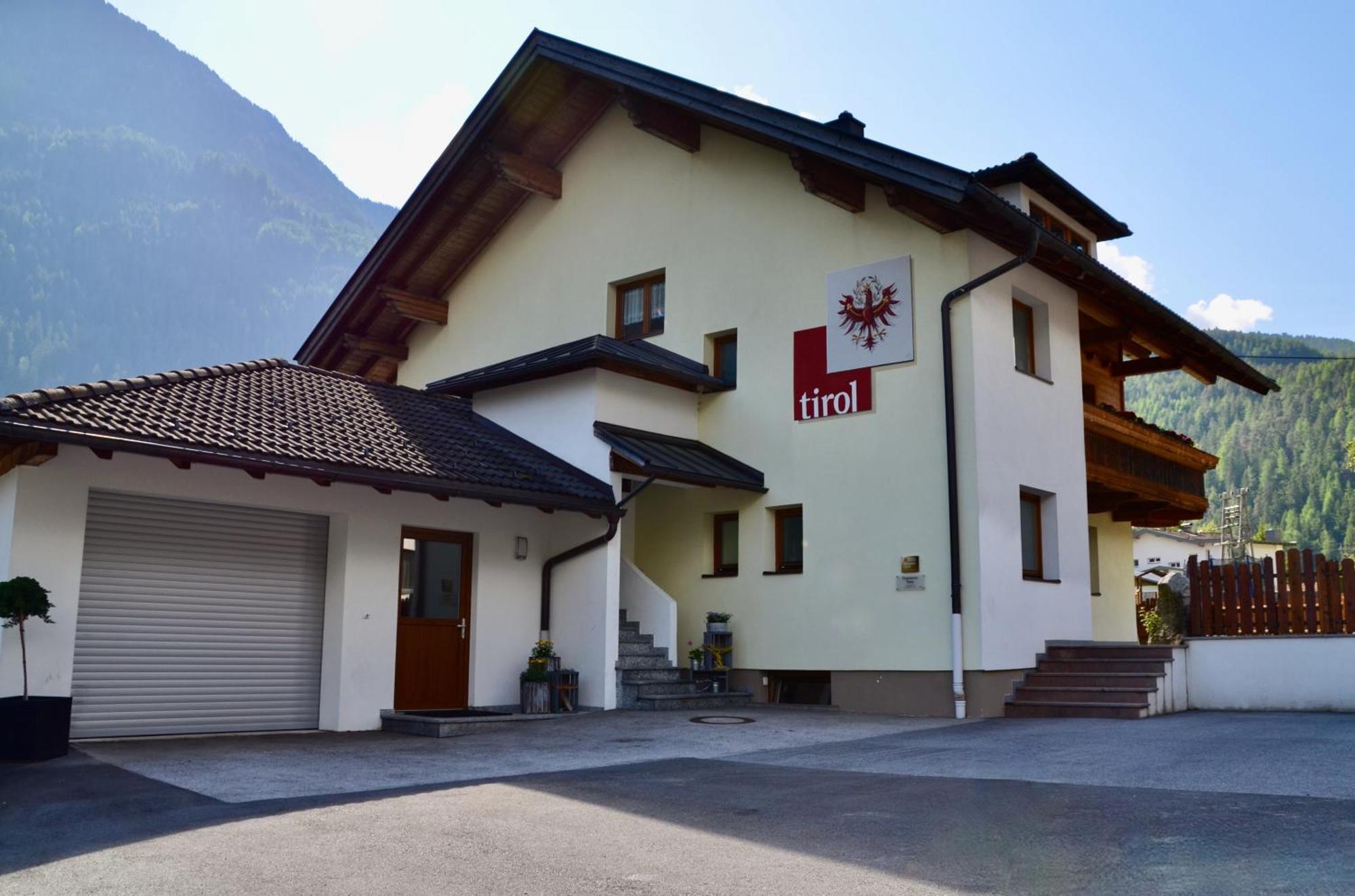 Ferienhaus Tirol Im Oetztal Umhausen Exterior photo